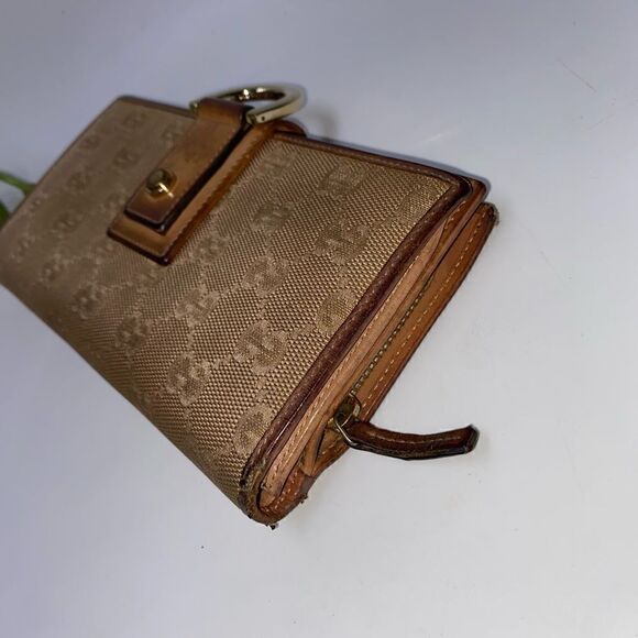 Authentic Gucci GG Logo Ling Clutch Wallet - Picture 5 of 10